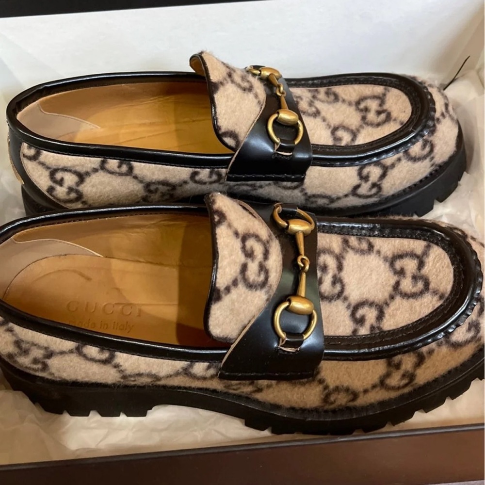 Gucci Lug Sole Loafers Mens size 8.5, womens 10.5